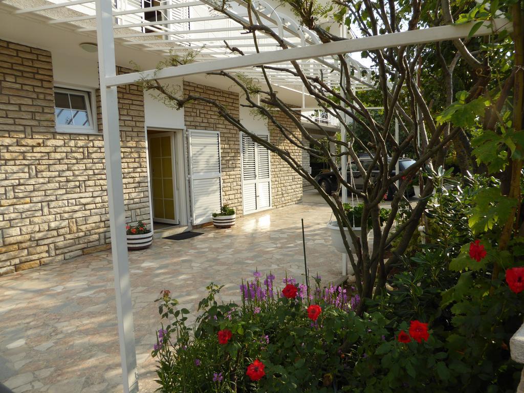 Apartments Bojanic Vodice Exterior foto