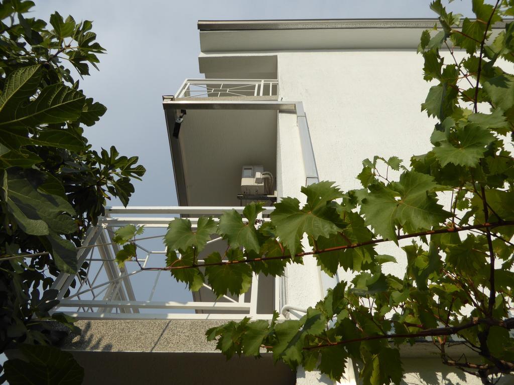 Apartments Bojanic Vodice Exterior foto