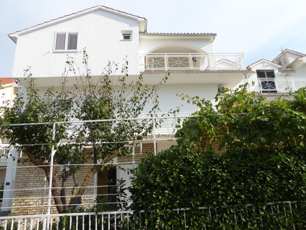 Apartments Bojanic Vodice Exterior foto